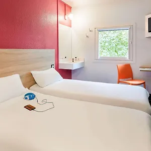 Hotelf1 Etienne Hotel